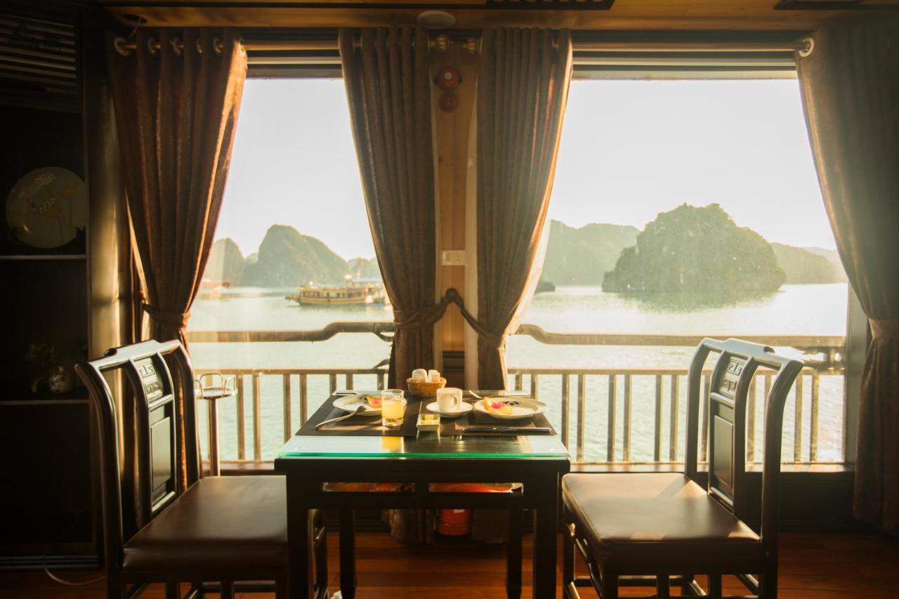 Cozy Boutique Cruise Hotel Dong Khe Sau Kültér fotó