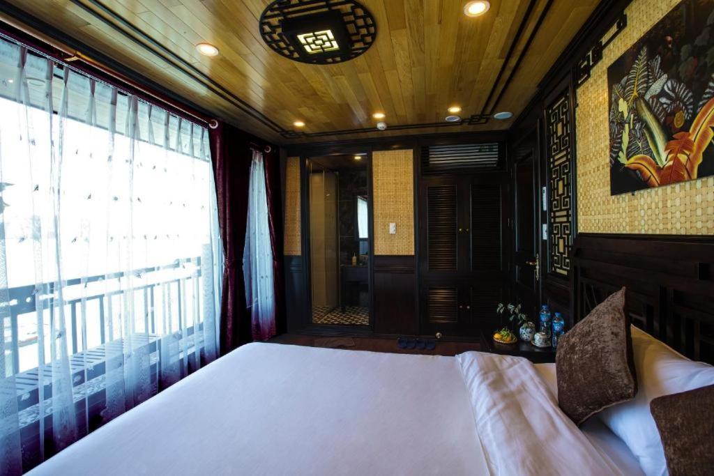 Cozy Boutique Cruise Hotel Dong Khe Sau Kültér fotó